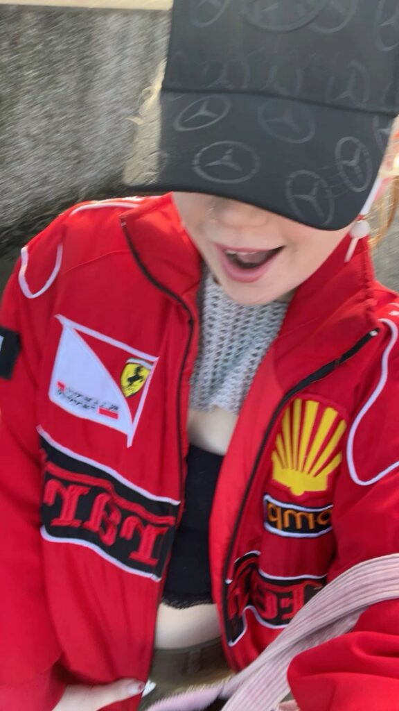 Image #1 from Klaudia